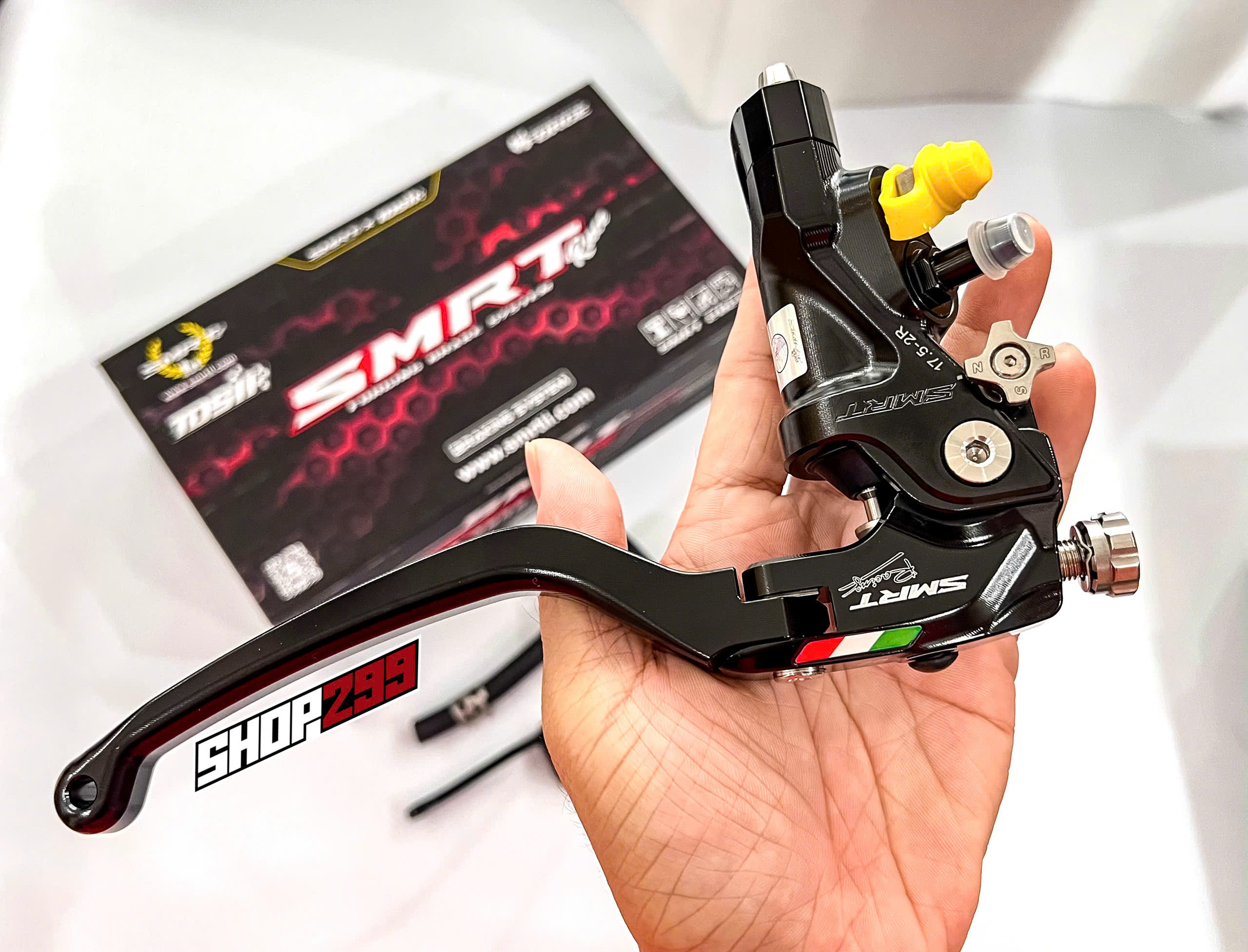 TAY THẮNG SMRT BILLET BÌNH DẦU RỜI KIỂU BREMBO CORSA CORTA RR - FULL ĐEN TAY THẮNG SMRT BILLET BÌNH DẦU RỜI KIỂU BREMBO CORSA CORTA RR - FULL ĐEN