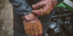 Kinh Nghiệm Mua Găng Tay Xe Máy: Làm Thế Nào Tìm Đôi Găng Phù Hợp?