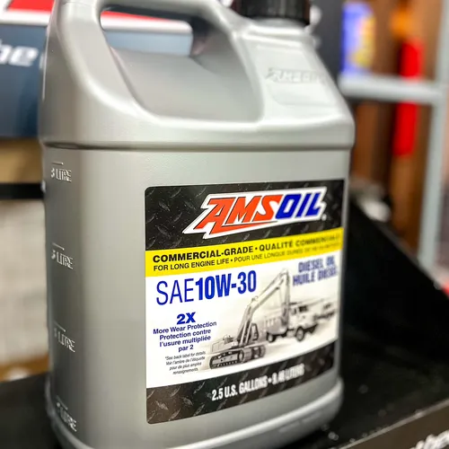 AMSOIL 10W30 COMMERCIAL-GRADE DIESEL OIL - 9,46L