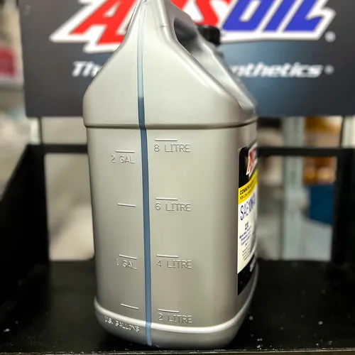 AMSOIL 10W30 COMMERCIAL-GRADE DIESEL OIL - 9,46L