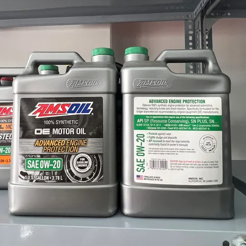 DẦU NHỚT TỔNG HỢP 100% NHẬP KHẨU MỸ AMSOIL OE 0W20 - 3.78L