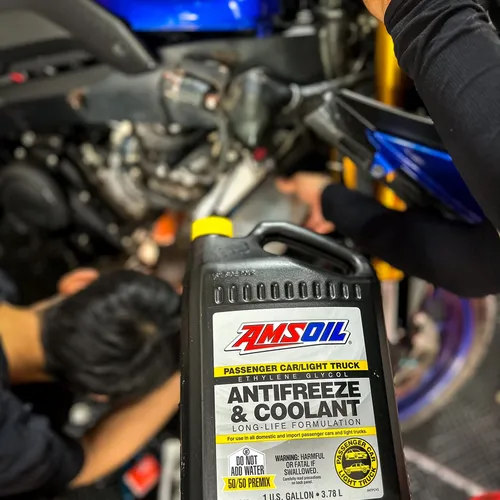 NƯỚC LÀM MÁT AMSOIL PASSENGER CAR & LIGHT TRUCK ANTIFREEZE & COOLANT - 3.78L