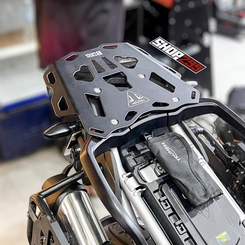 BAGA ĐẾ NHÔM B-TECH CHO TRIUMPH TIGER 900