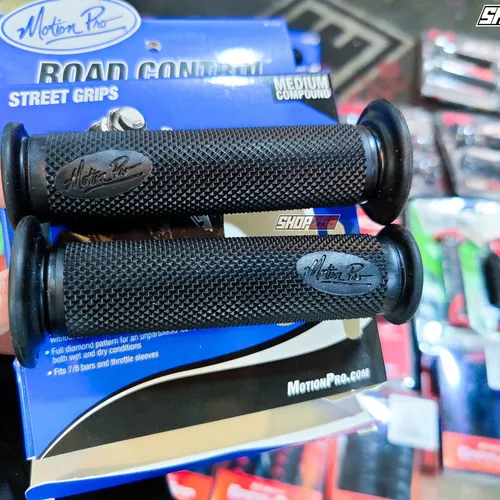 BAO TAY MOTION PRO ROAD CONTROL - CHÍNH HÃNG MỸ