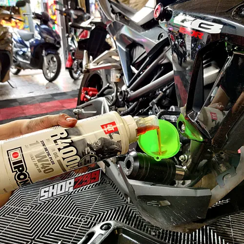 NHỚT IPONE R4000RS 10W40 1L