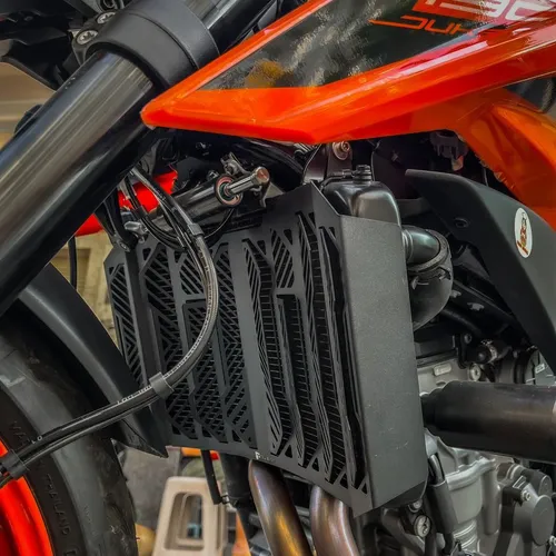 CHE KÉT NƯỚC TALISMAN CHO KTM DUKE 790 2023+