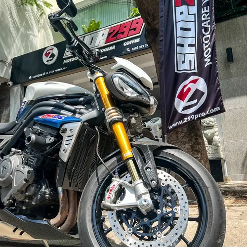 CHE KÉT NƯỚC TALISMAN CHO TRIUMPH SPEED TRIPLE 1200RS (2022+)