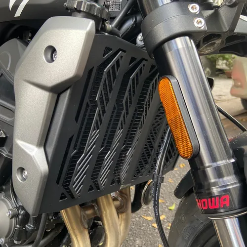 CHE KÉT NƯỚC TALISMAN CHO TRIUMPH TRIDENT 660