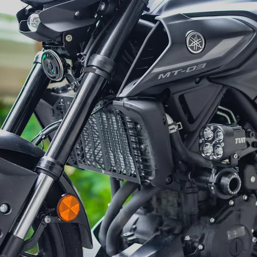 CHE KÉT NƯỚC TALISMAN CHO YAMAHA MT-03