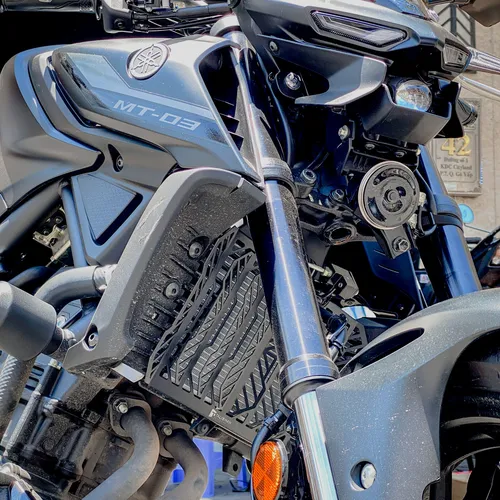 CHE KÉT NƯỚC TALISMAN CHO YAMAHA MT-03