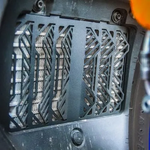 CHE KÉT NƯỚC TALISMAN CHO YAMAHA MT10 SP