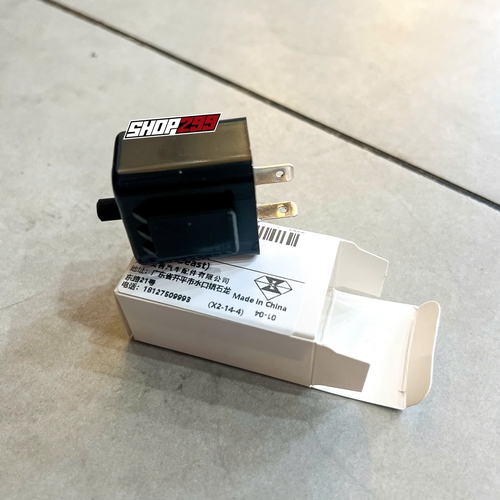 CỤC CHỚP XI NHAN SPIRIT BEAST 2 CHÂN CHÍNH HÃNG