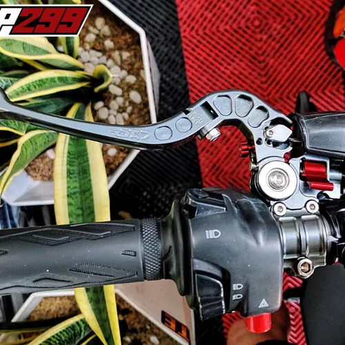 TAY CÔN CRG GP CHỐNG GÃY - MÀU XÁM