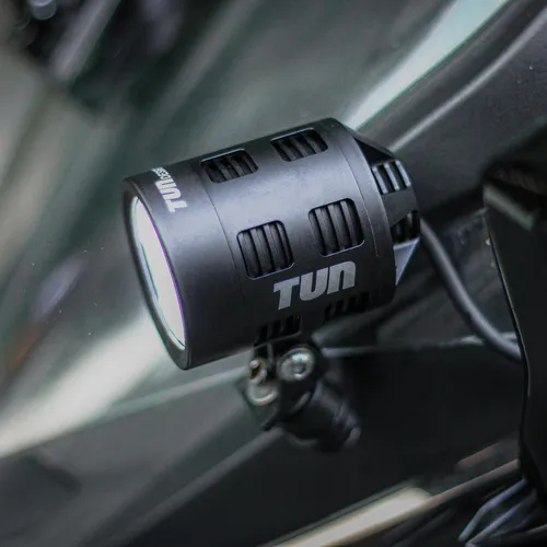 ĐÈN TRỢ SÁNG LED TUN R4