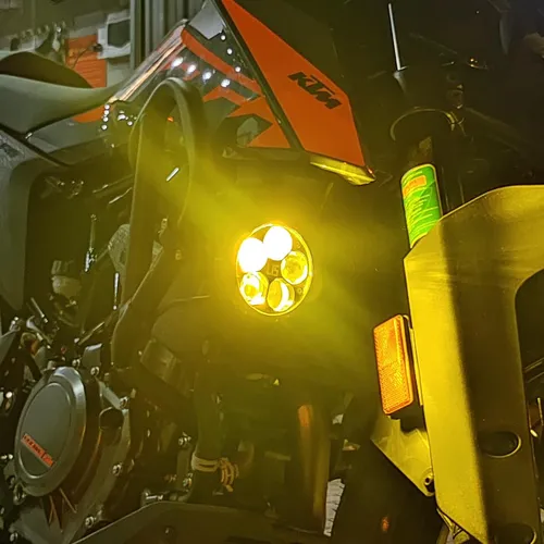 ĐÈN TRỢ SÁNG LOBOO L15 CHÍNH HÃNG
