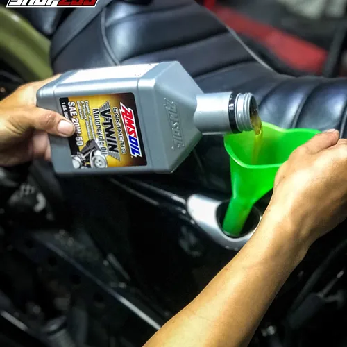 Dầu nhớt AMSOIL 20W-50 Synthetic V-Twin - Quart (946ml)