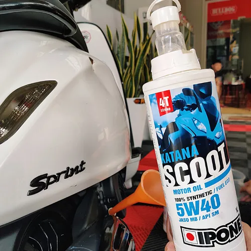 NHỚT TAY GA IPONE KATANA SCOOT 5W40 - 1L