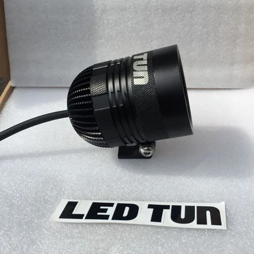 ĐÈN TRỢ SÁNG LED TUN 40