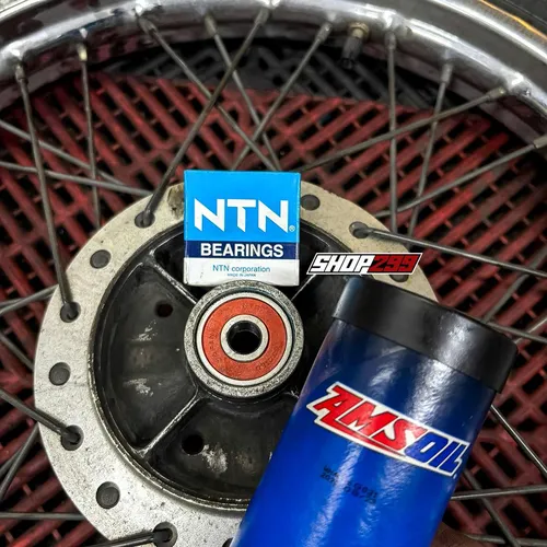 MỠ KHÁNG NƯỚC AMSOIL 100% SYNTHETIC WATER - RESISTANT GREASE - 397GRAM
