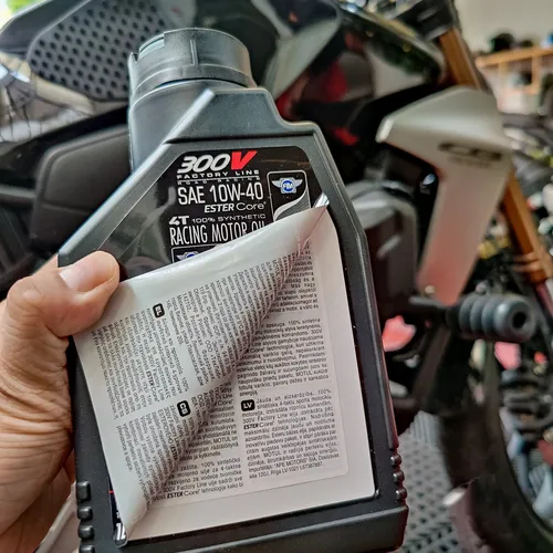 NHỚT MOTUL 300V 10W40 TEM 3 LỚP NHẬP PHÁP