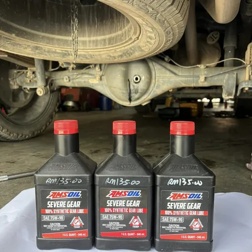 AMSOIL SEVERE GEAR® 75W90 100% SYNTHETIC GEAR LUBE - 946ml