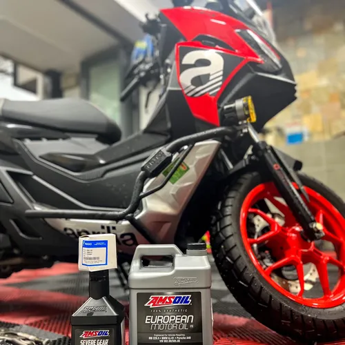 AMSOIL SEVERE GEAR® 80W90 100% SYNTHETIC GEAR LUBE - 946ml