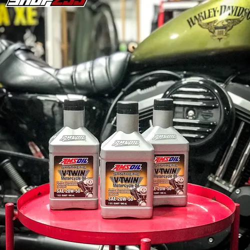 Dầu nhớt AMSOIL 20W-50 Synthetic V-Twin - Quart (946ml)