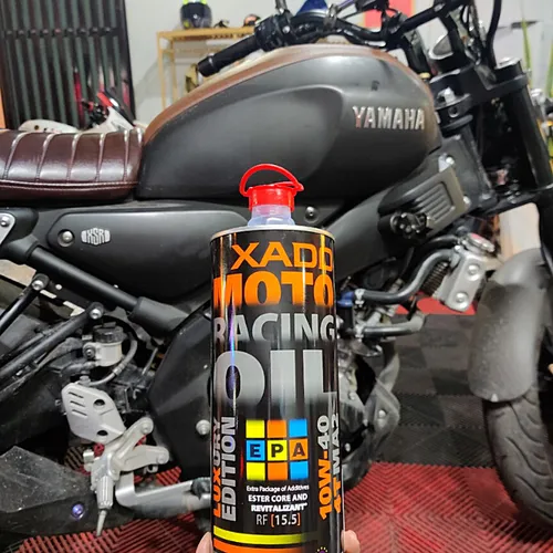 NHỚT XADO LUXURY MOTO RACING 10W40 (100% TỔNG HỢP) 1L