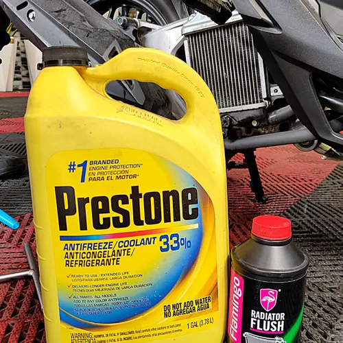 NƯỚC LÀM MÁT PRESTONE 3,78L CHÍNH HÃNG MỸ