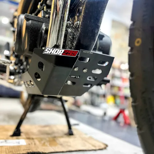 ỐP GẦM MOTOBOX CHO HONDA CGX150