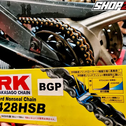 SÊN RK 428 HSB 132L (KHÔNG PHỐT CAO SU) - MÀU ĐEN VÀNG