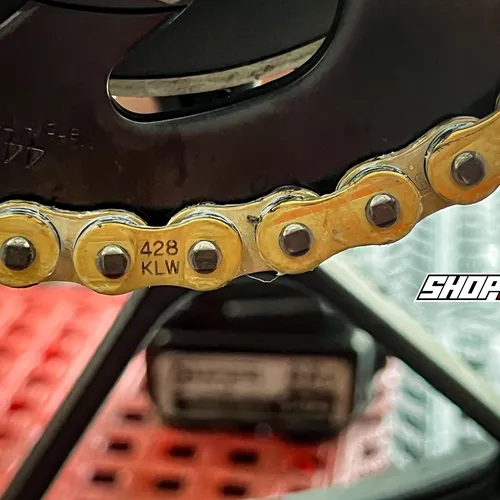 SÊN RK 428 KLW 132L (PHỐT XW-RING) - MÀU VÀNG