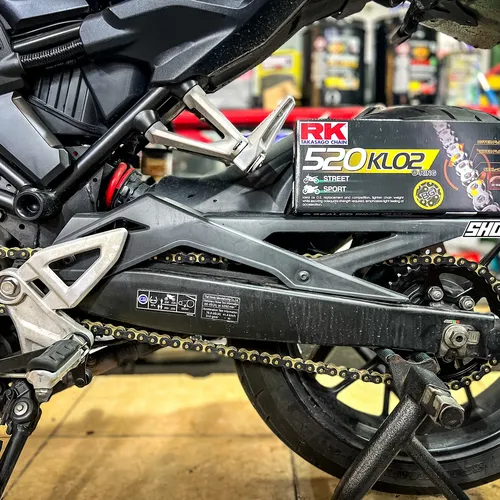 SÊN RK 520 KLO2 120L (PHỐT O-RING) - MÀU VÀNG ĐEN
