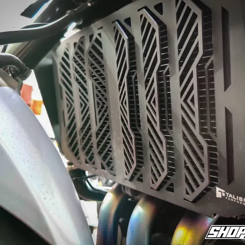 CHE KÉT NƯỚC TALISMAN CHO YAMAHA MT-09