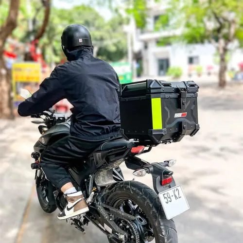 THÙNG NHÔM 36L FULL ĐEN