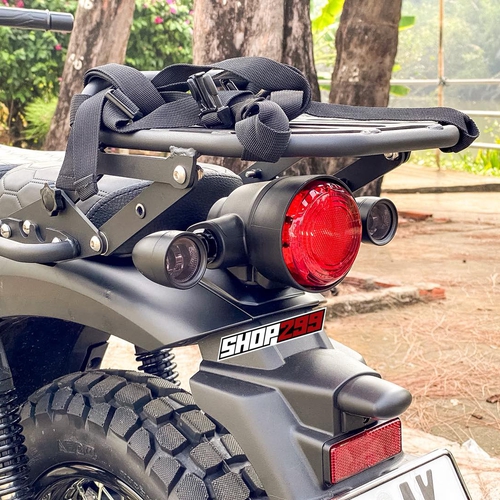 XI NHAN LED XR900 - ĐEN