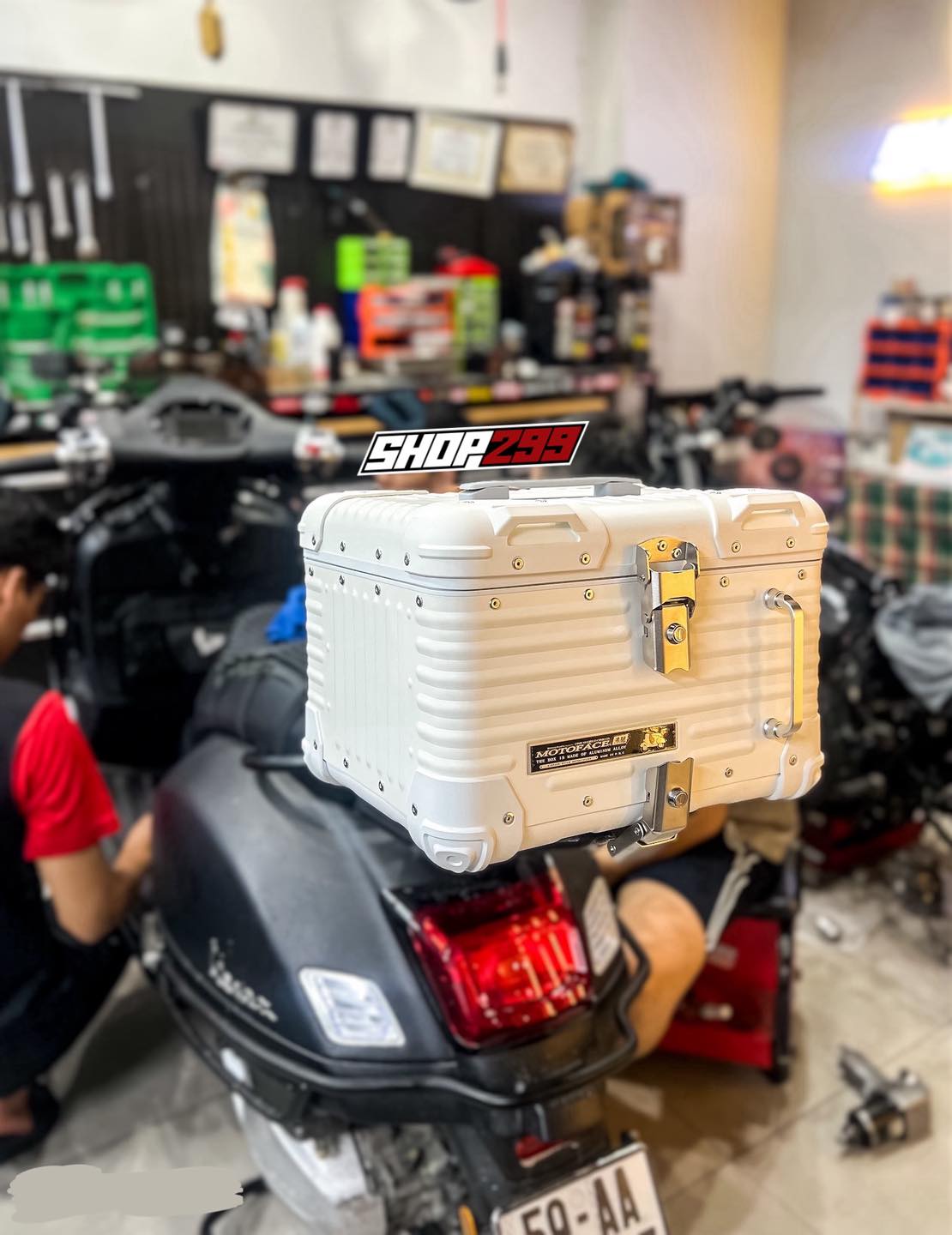 THÙNG NHÔM MOTOFACE T1 45L CHÍNH HÃNG - TRẮNG THÙNG NHÔM MOTOFACE T1 45L CHÍNH HÃNG - TRẮNG