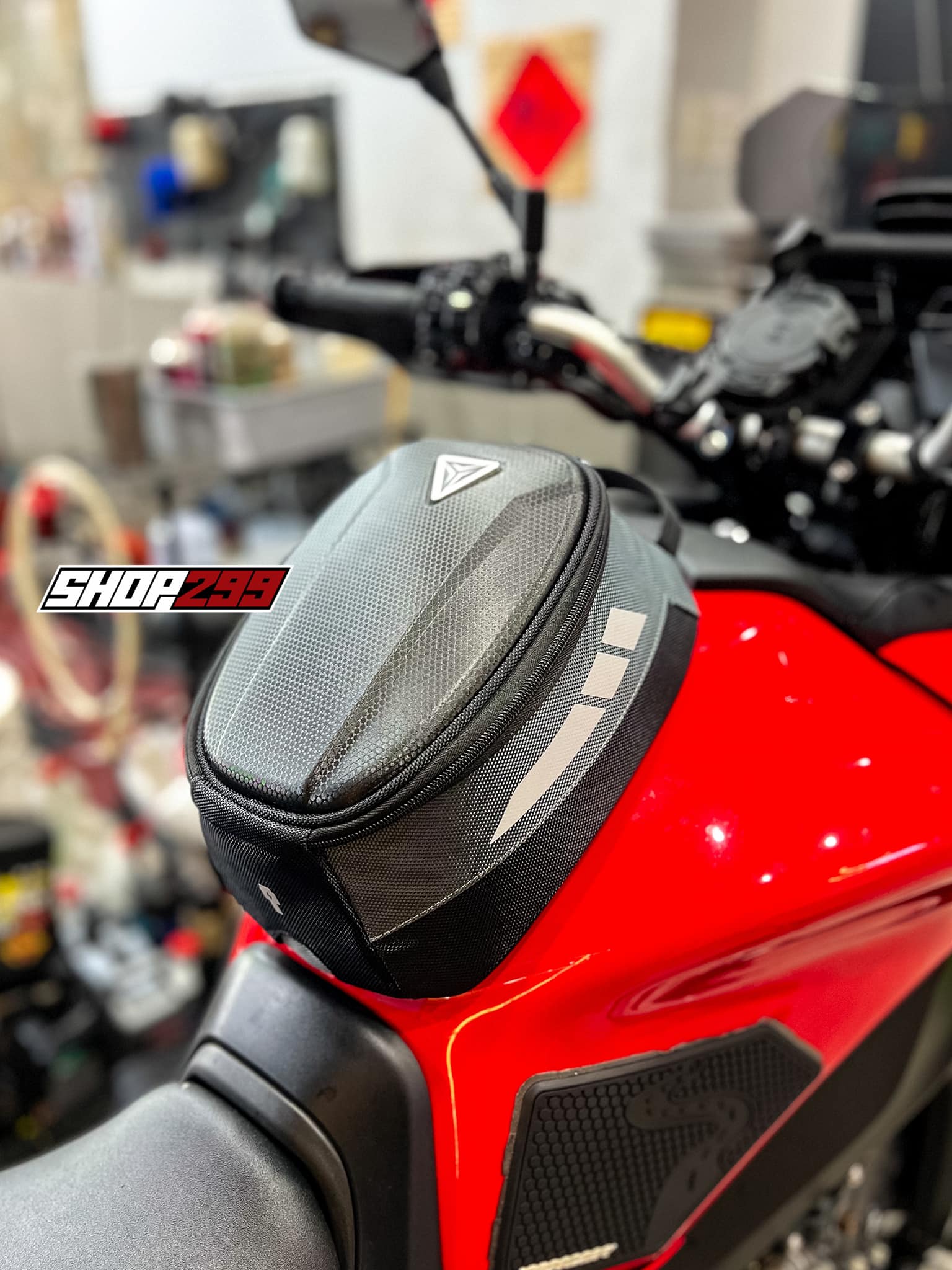 TÚI HÍT BÌNH XĂNG MOTOWOLF MB1 4.5L CHÍNH HÃNG TÚI HÍT BÌNH XĂNG MOTOWOLF MB1 4.5L CHÍNH HÃNG