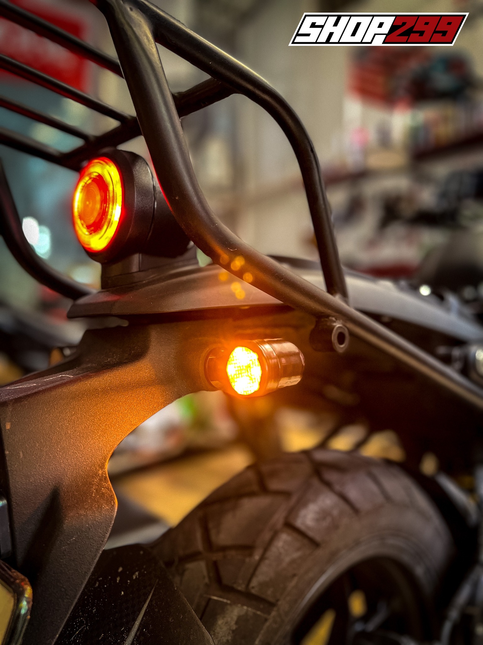 XI NHAN LED LƯỚI NGẮN - ĐEN XI NHAN LED LƯỚI NGẮN - ĐEN