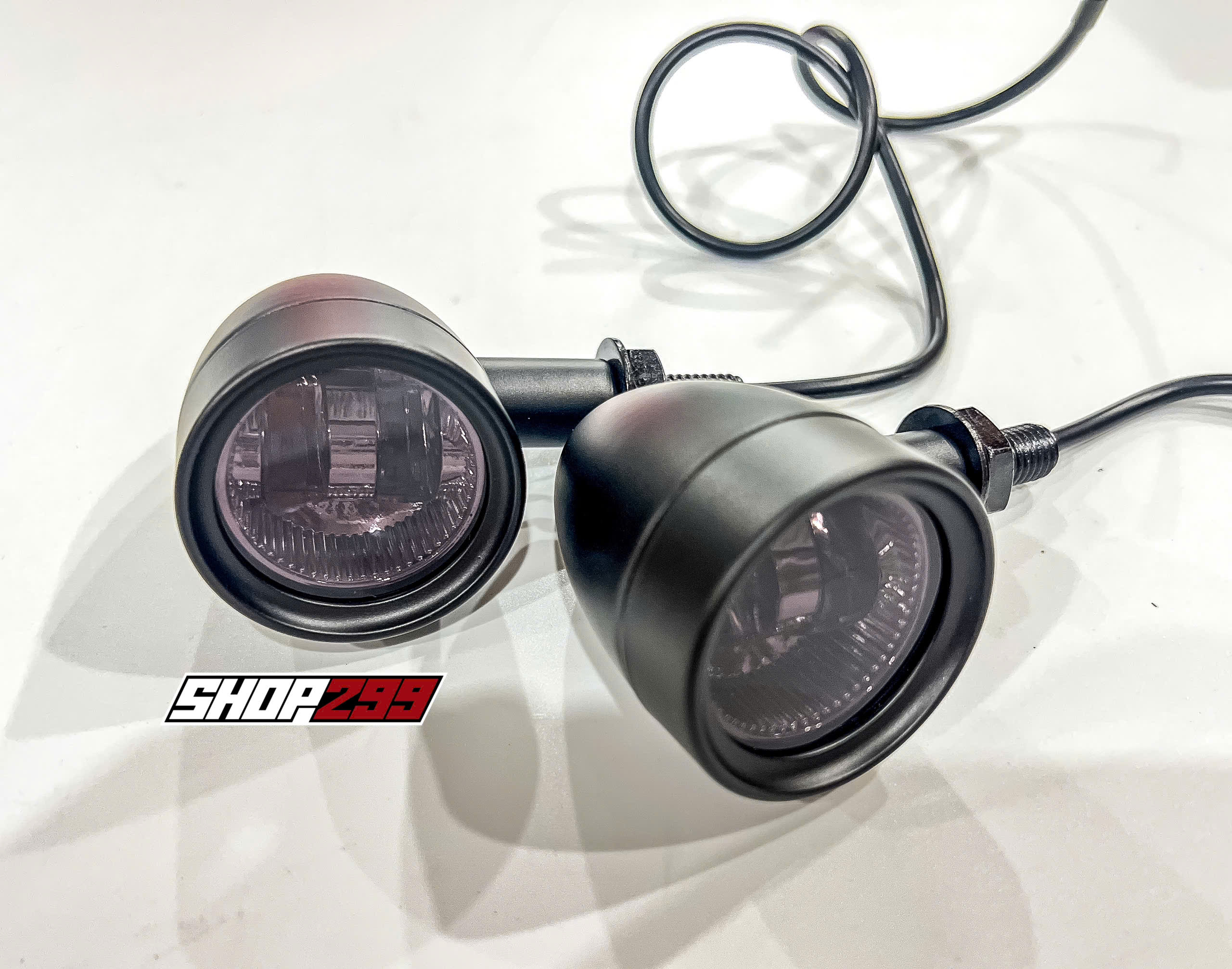 XI NHAN LED XR900 - ĐEN XI NHAN LED XR900 - ĐEN