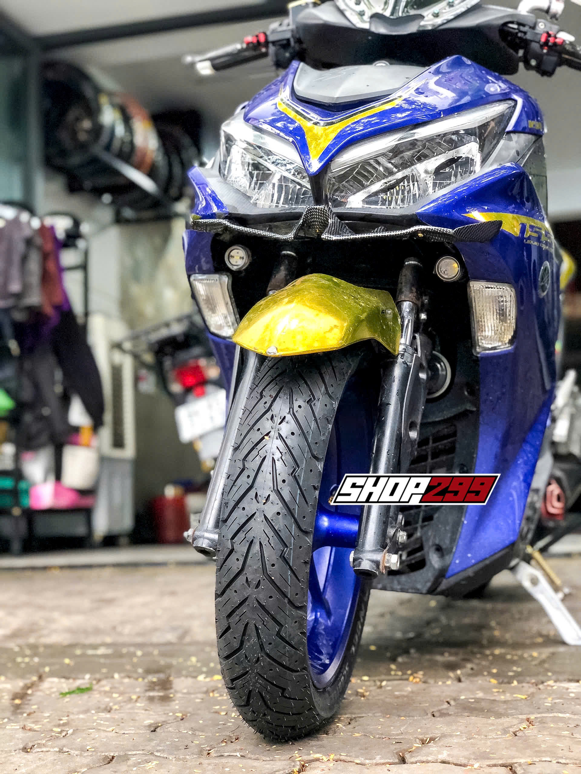 Yamaha NVX155 Lắp Pirelli Angel Scooter Yamaha NVX155 Lắp Pirelli Angel Scooter