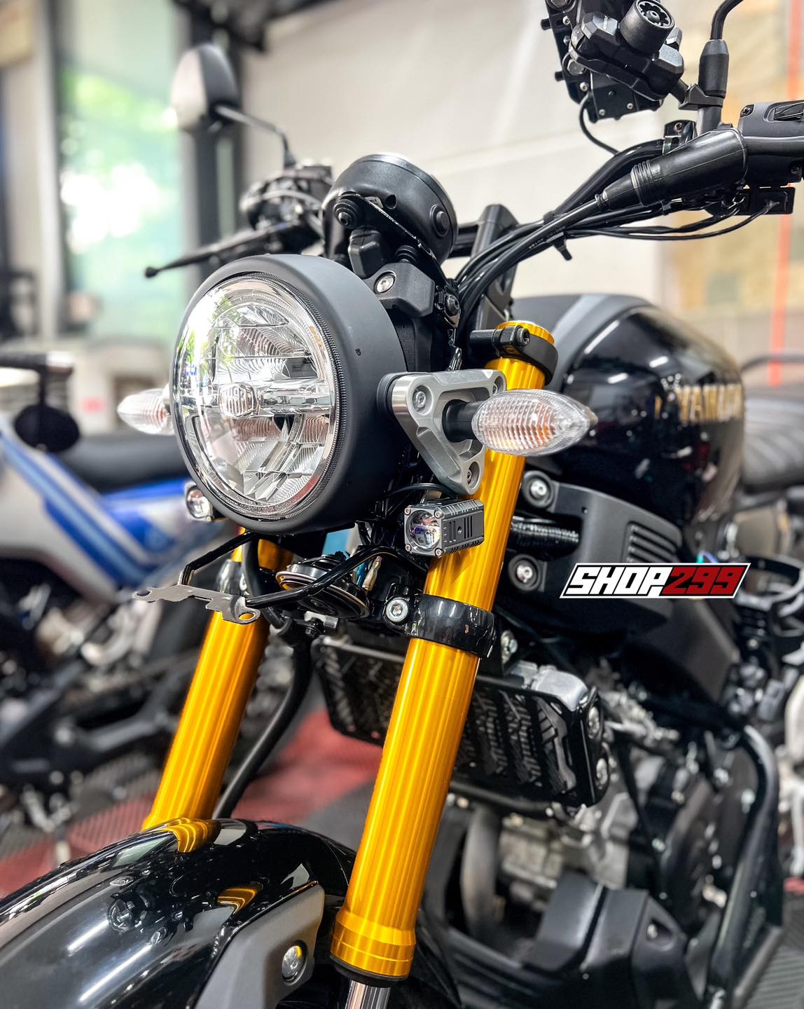 ĐÈN TRỢ SÁNG BI CẦU MINI TITAN MOTO M10 ULTRA ĐÈN TRỢ SÁNG BI CẦU MINI TITAN MOTO M10 ULTRA