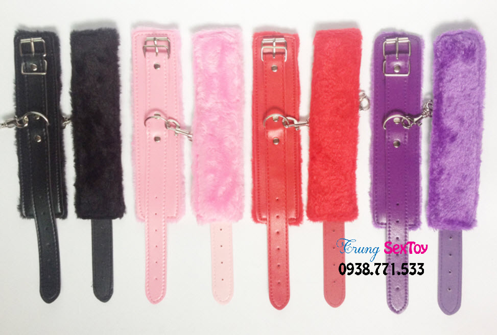 đồ chơi bdsm còng tay đồ chơi bdsm còng tay