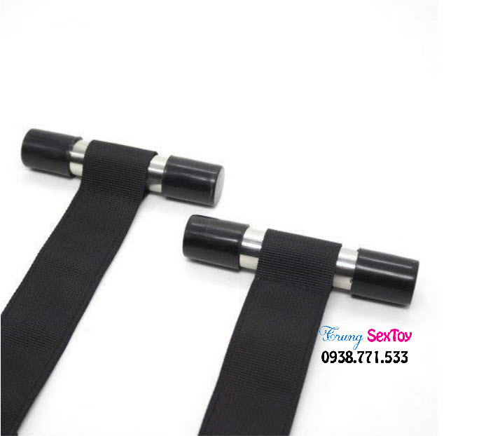 dụng cụ bdsm day treo cua dụng cụ bdsm day treo cua