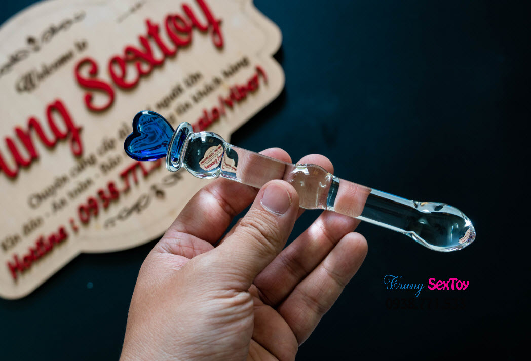 Đồ chơi tình dục bằng thủy tinh Đồ chơi tình dục bằng thủy tinh
