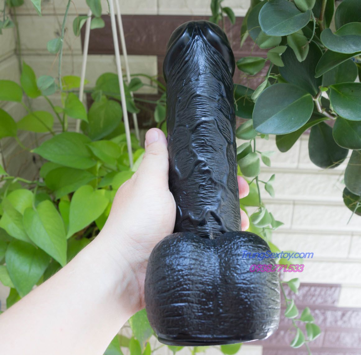 Dương vật giả hàng khủng Dương vật giả hàng khủng