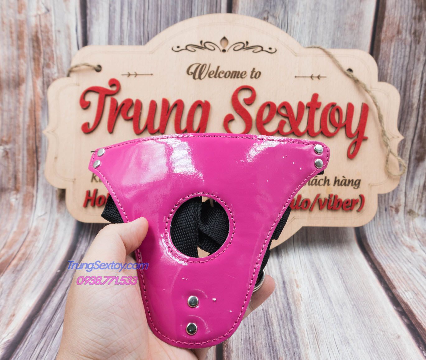 Dương vật giả dây đeo rỗng ruột Dương vật giả dây đeo rỗng ruột