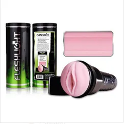 Âm đạo giả Fleshlight Black tận dụng mọi khoái cảm ngây ngất