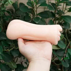 Âm đạo cầm tay hai đầu sex baby nóng bỏng đầy lôi cuốn