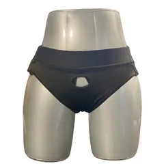 Quần lót gắn dương vật - Gắn được mọi dương vật khác nhau